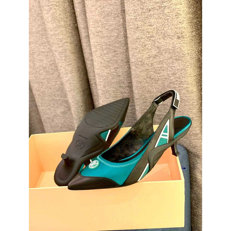 l**is V*t*n archlight slingback pump blue