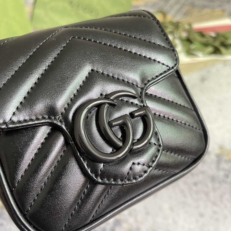 G*u*i gg marmont matelassé belt bag black