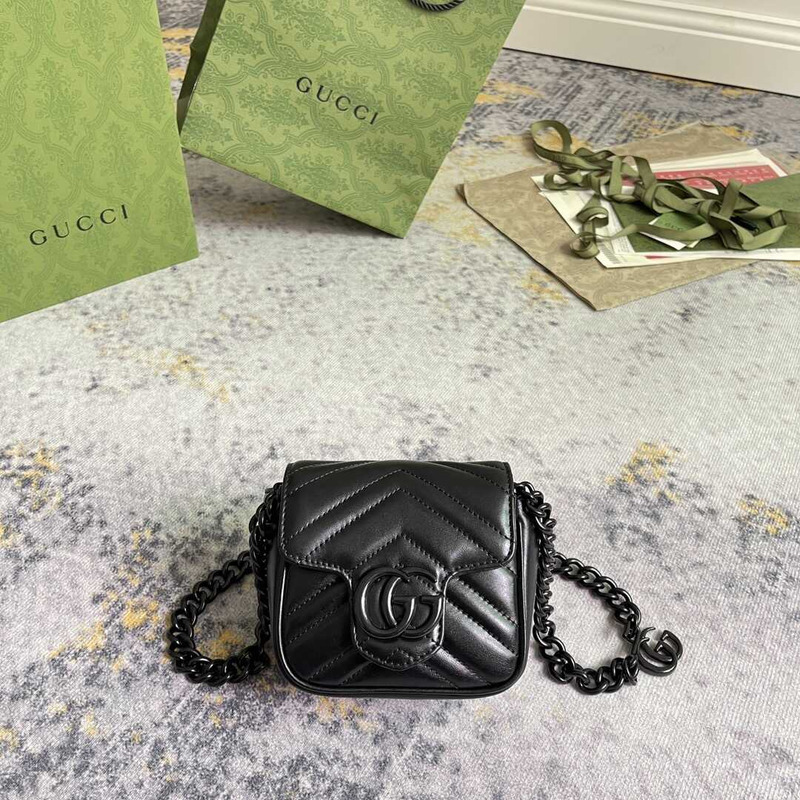 G*u*i gg marmont matelassé belt bag black