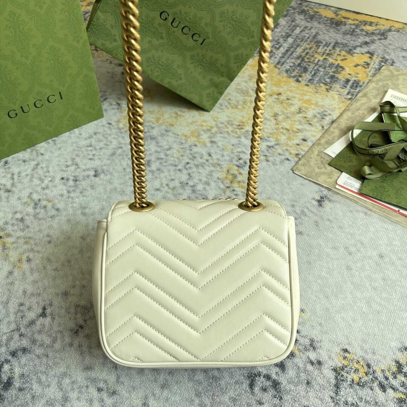 G*u*i gg marmont mini shoulder bag matelasse chevron white