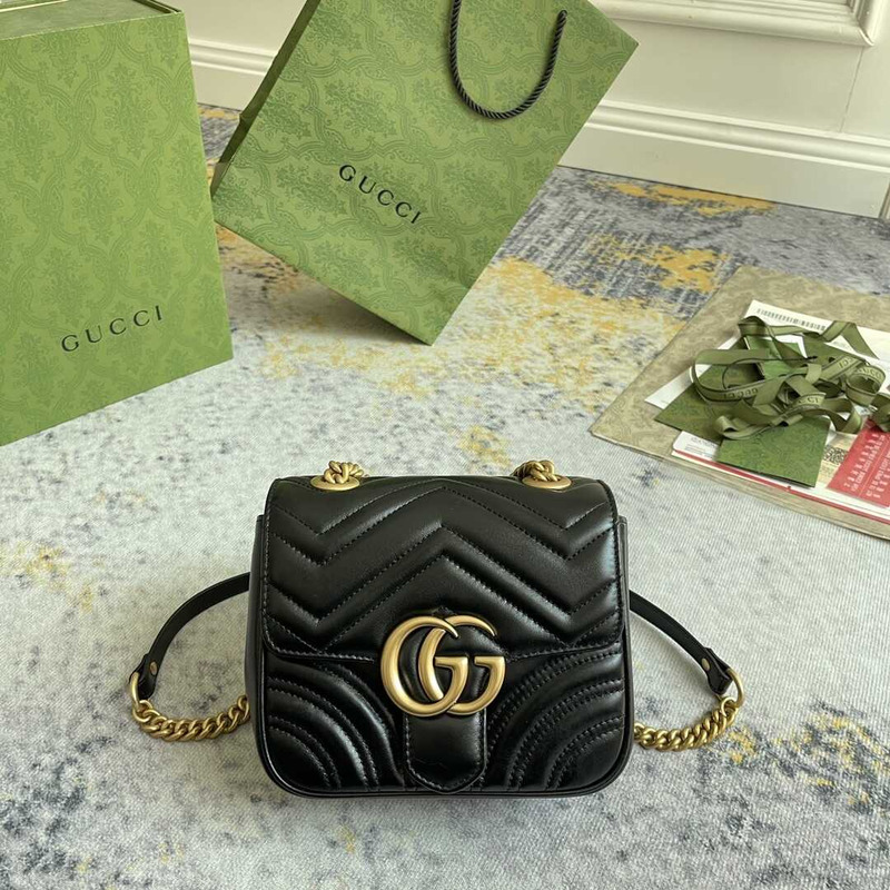 G*u*i gg marmont mini shoulder bag matelasse chevron black