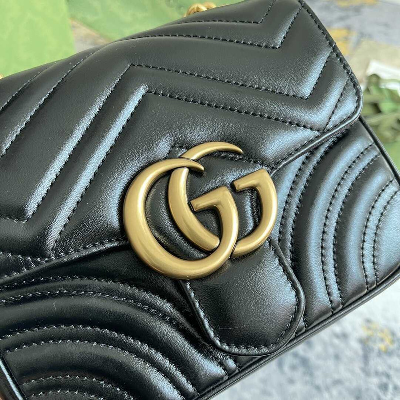 G*u*i gg marmont mini shoulder bag matelasse chevron black