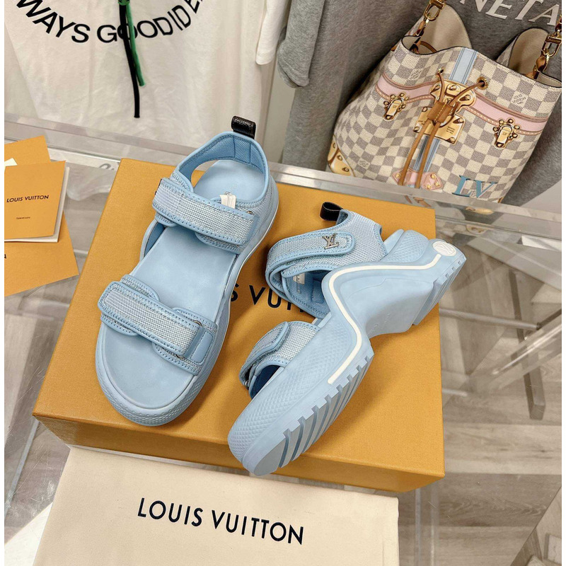 l**is V*t*n archlight sandal light blue