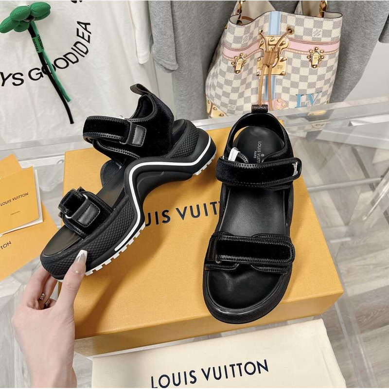 l**is V*t*n archlight sandal black