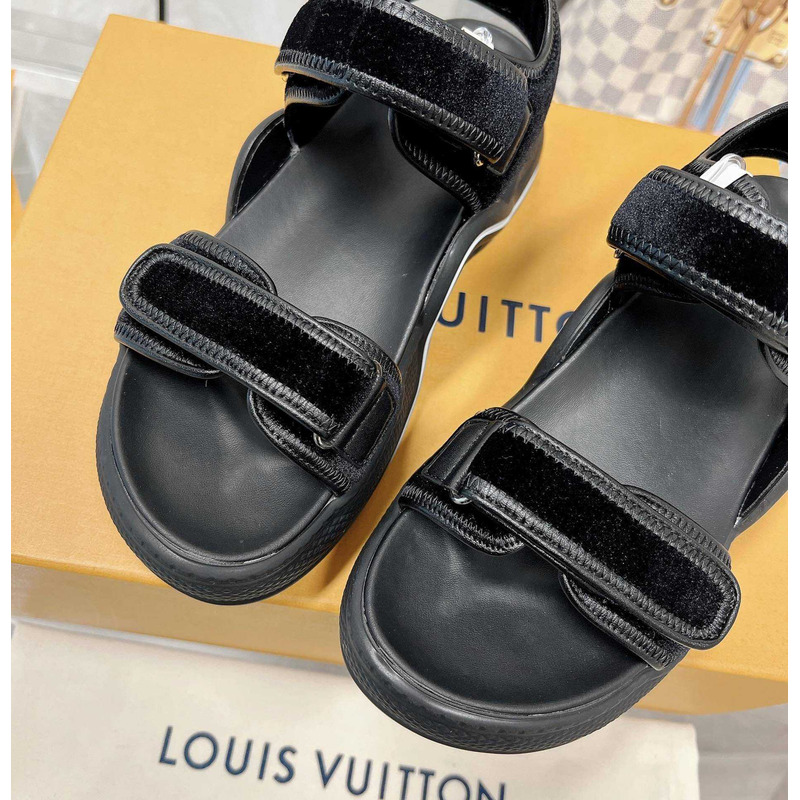 l**is V*t*n archlight sandal black