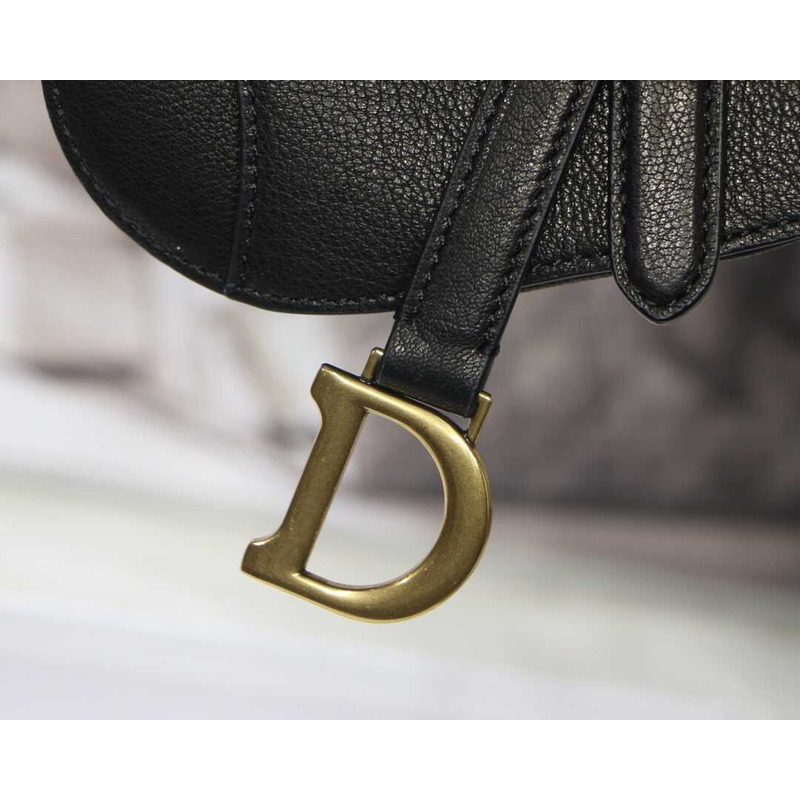 D*or mini saddle bag grained calfskin black