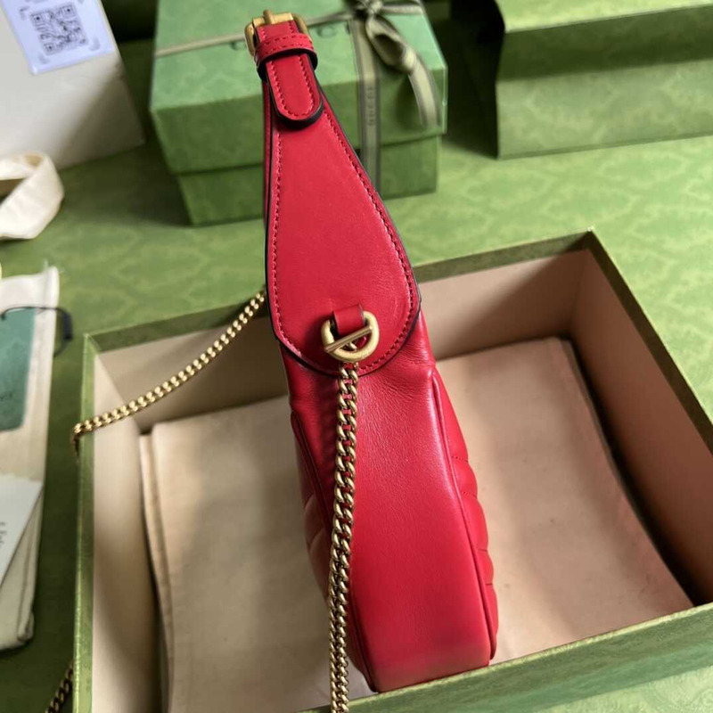 G*u*i gg marmont matelassé mini bag red