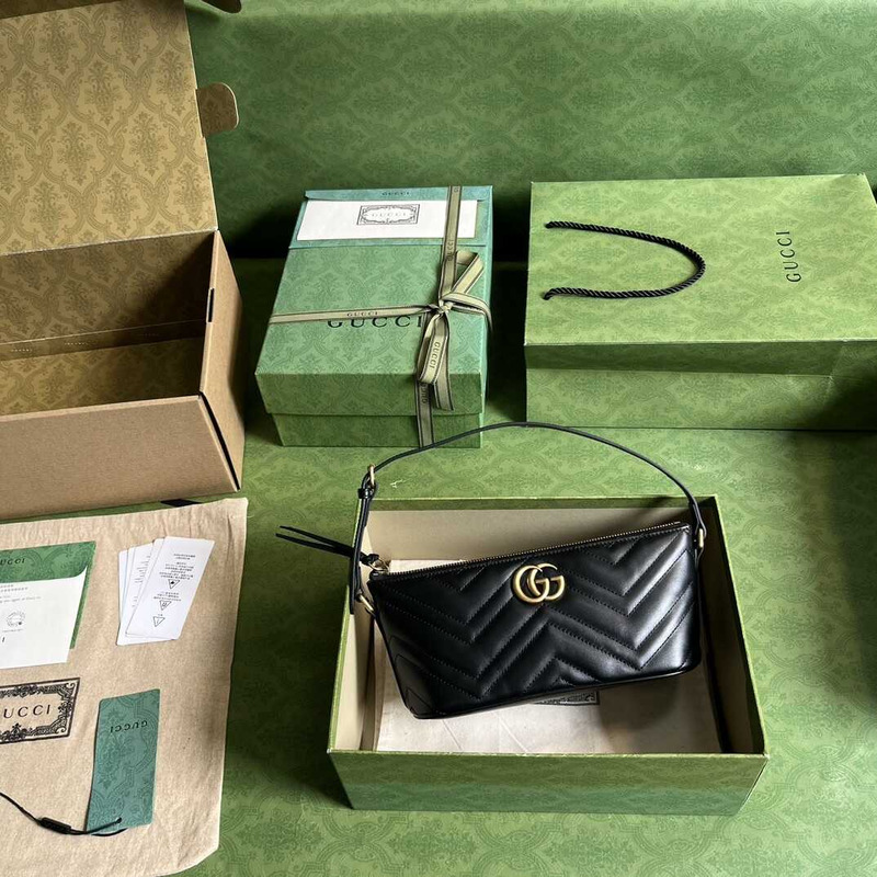 G*u*i gg marmont shoulder bag black