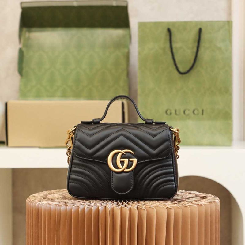 G*u*i gg marmont mini top handle bag black