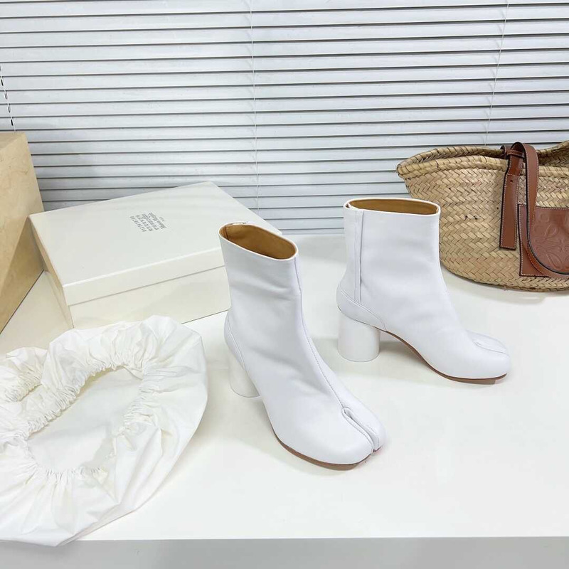 Maison Margiela Tabi Calfskin Boots White