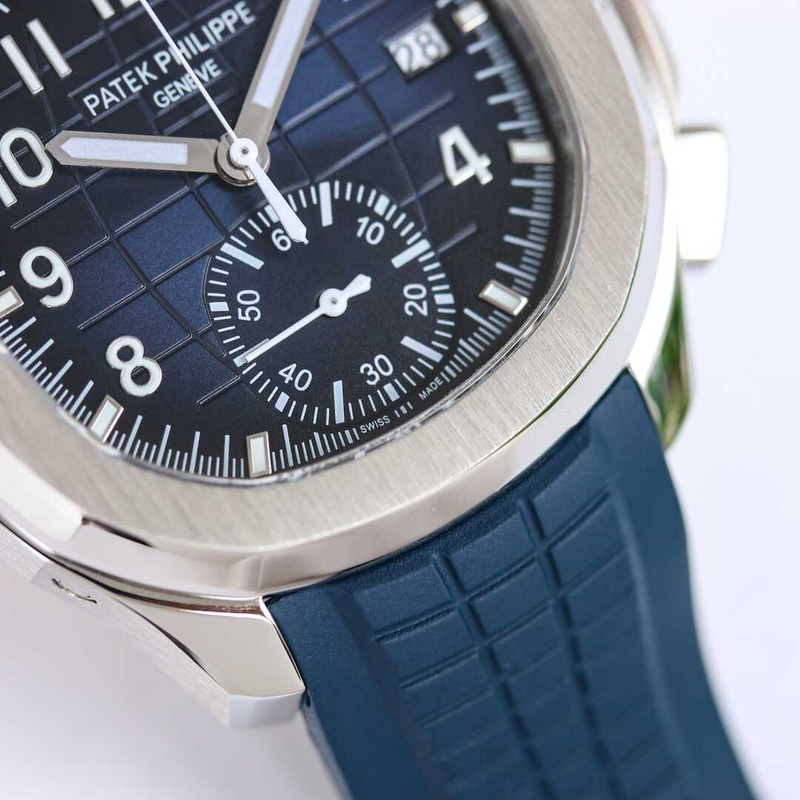 Patek Philippe Aquanaut 5968G Aquanaut Chronograph White Blue Dial