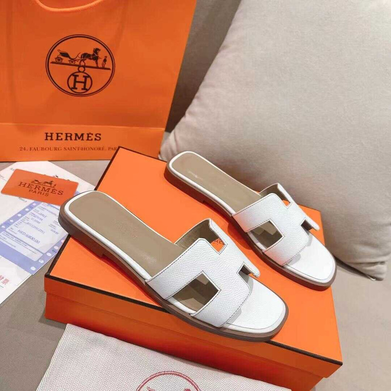 H**mes oran leather sandal white