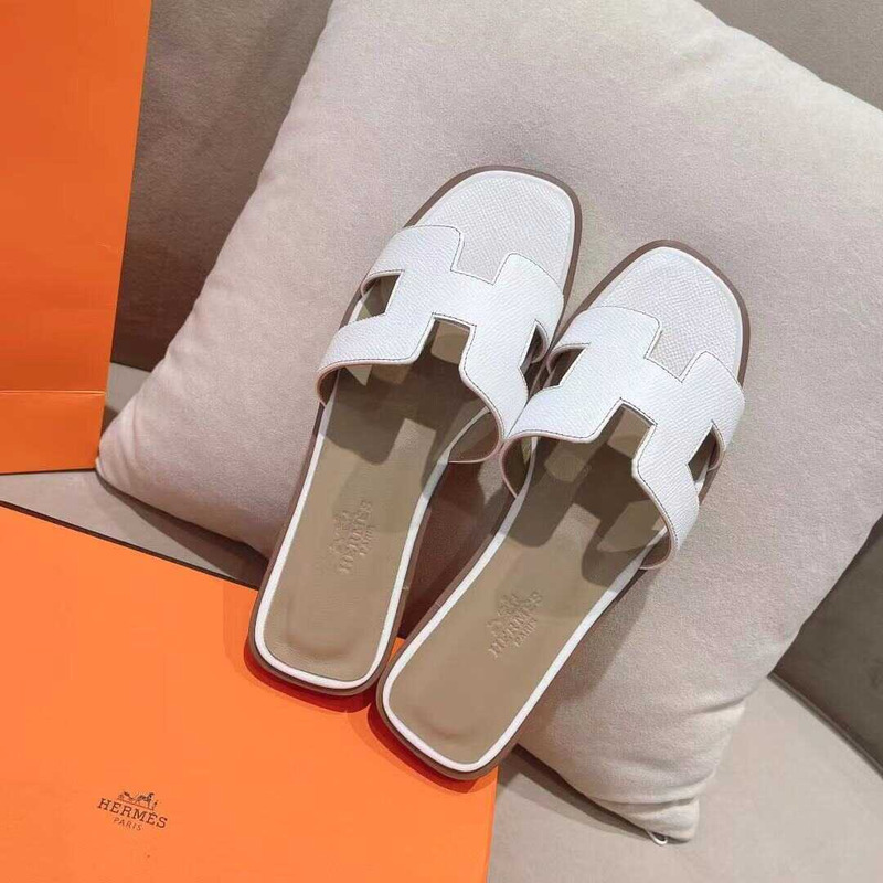 H**mes oran leather sandal white