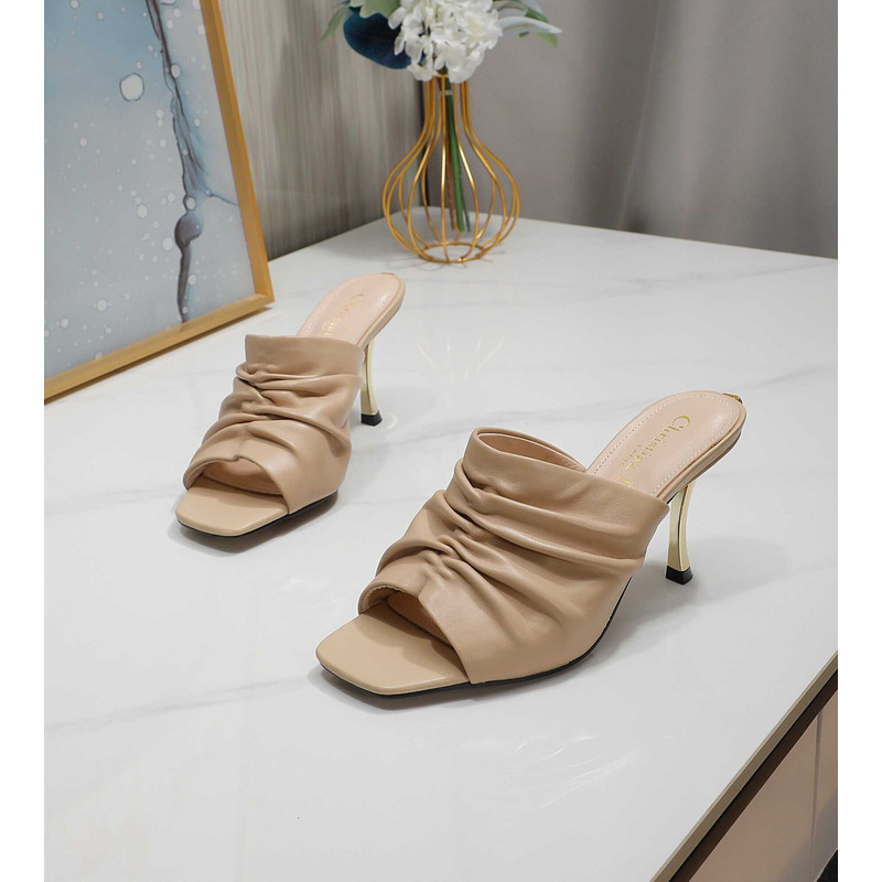 D*or d-fame heeled sandal pleated lambskin beige