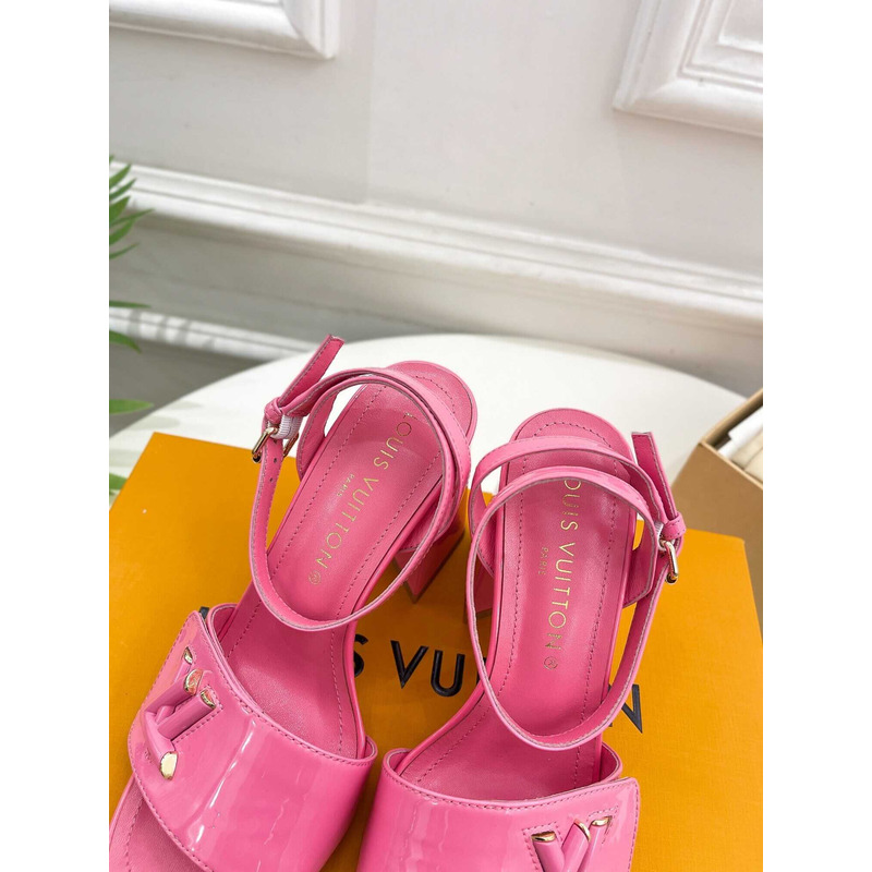 l**is V*t*n shake sandal pink