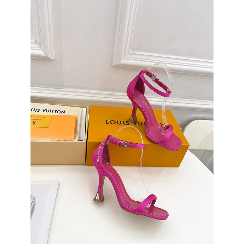 l**is V*t*n heeled sandals hot pink