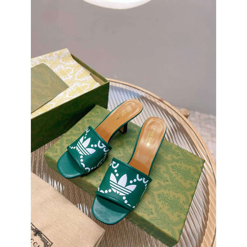 g*u*i x Ad*s joint series women\''s sandals green