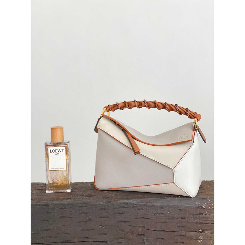 Loewe Puzzle Bag in Classic Calfskin Small White