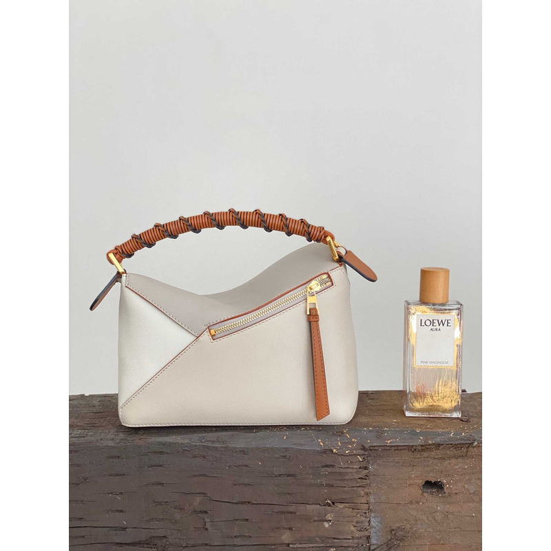 Loewe Puzzle Bag in Classic Calfskin Small White