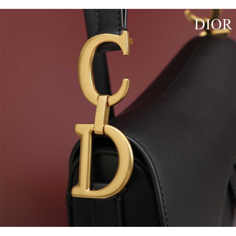 D*or saddle bag medium calfskin gold hardware black