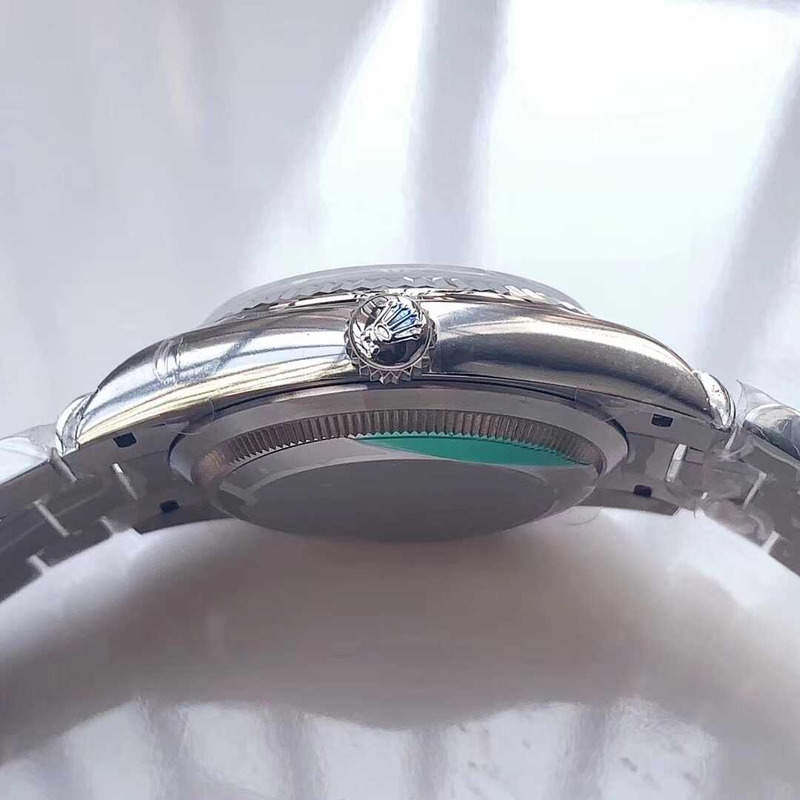 Rolex Day-Date 36 White Gold Mother of Pearl Women\