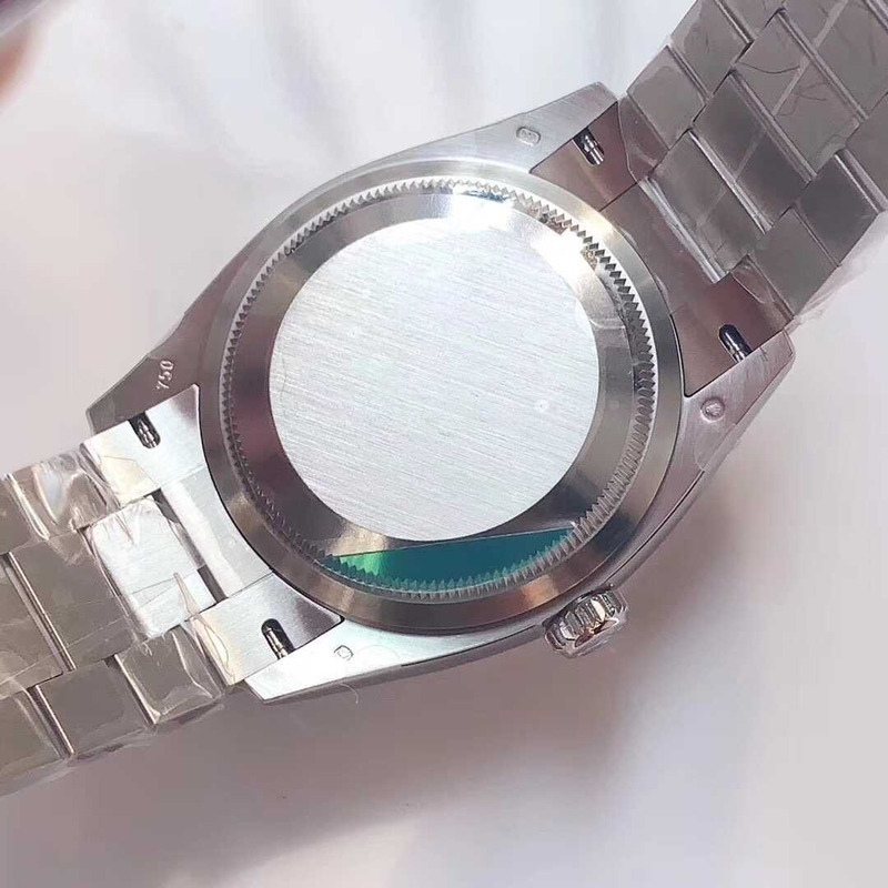 Rolex Day-Date 36 White Gold Mother of Pearl Women\