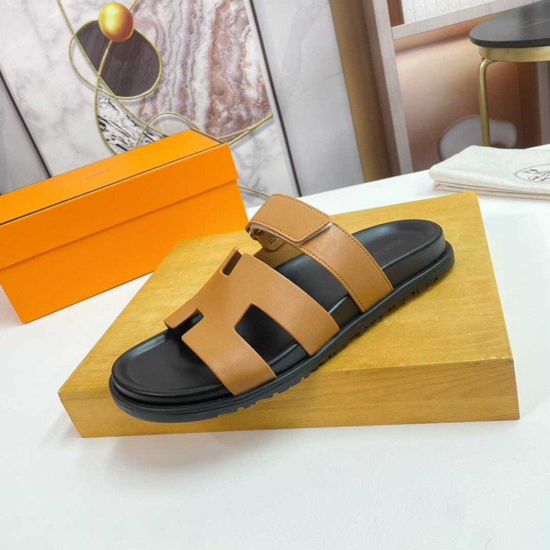 H**mes chypre sandal naturel calfskin leather black brown