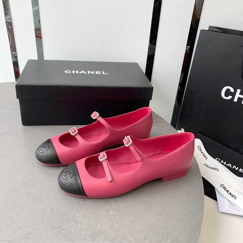 Ch*el round toe party style elegant style logo flats pink and black