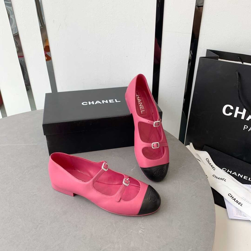 Ch*el round toe party style elegant style logo flats pink and black