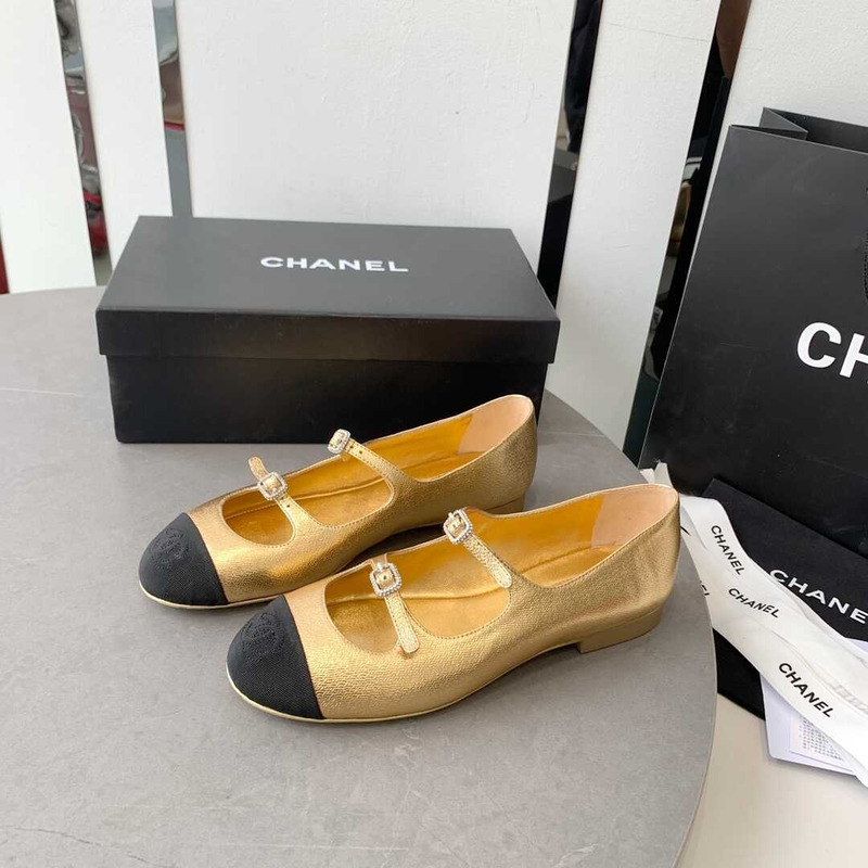 Ch*el round toe party style elegant style logo flats gold and black