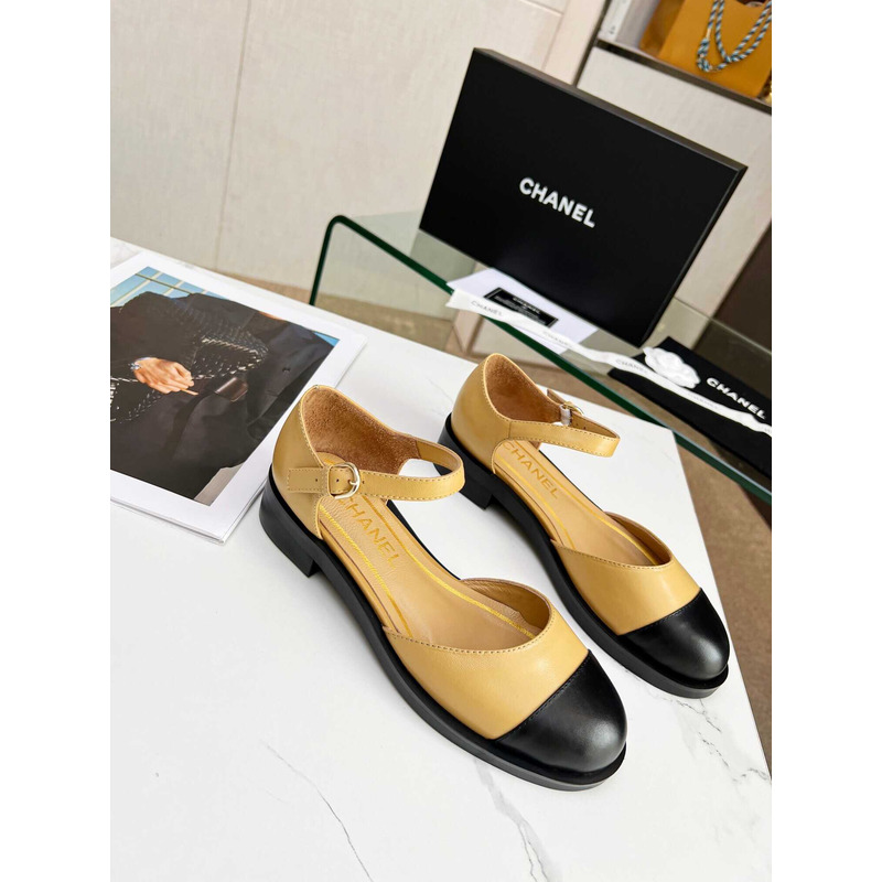 Ch*el  casual style street style plain party style office style yellow and black