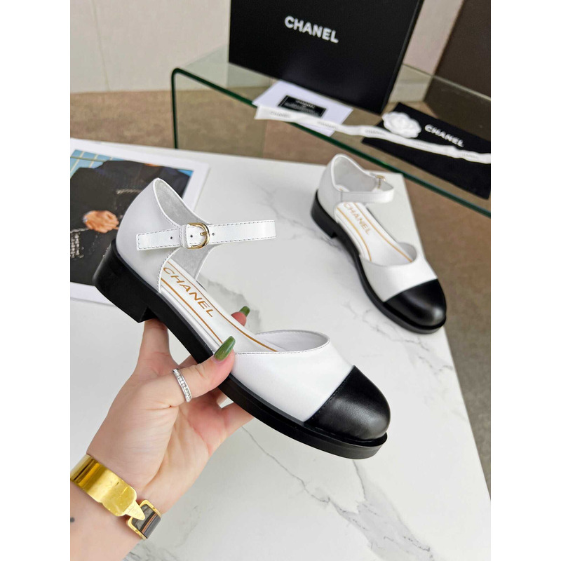 Ch*el  casual style street style plain party style office style white and black