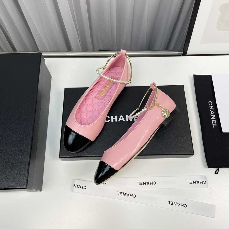 Ch*el plain leather logo ballet shoes black and pink