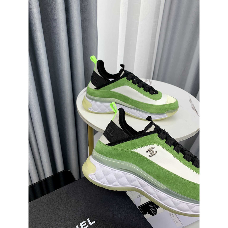 Ch*el low top trainer green