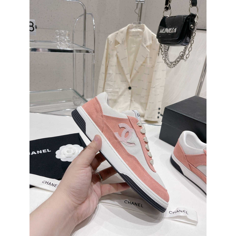 Ch*el cc logo suede kidskin trainers pink