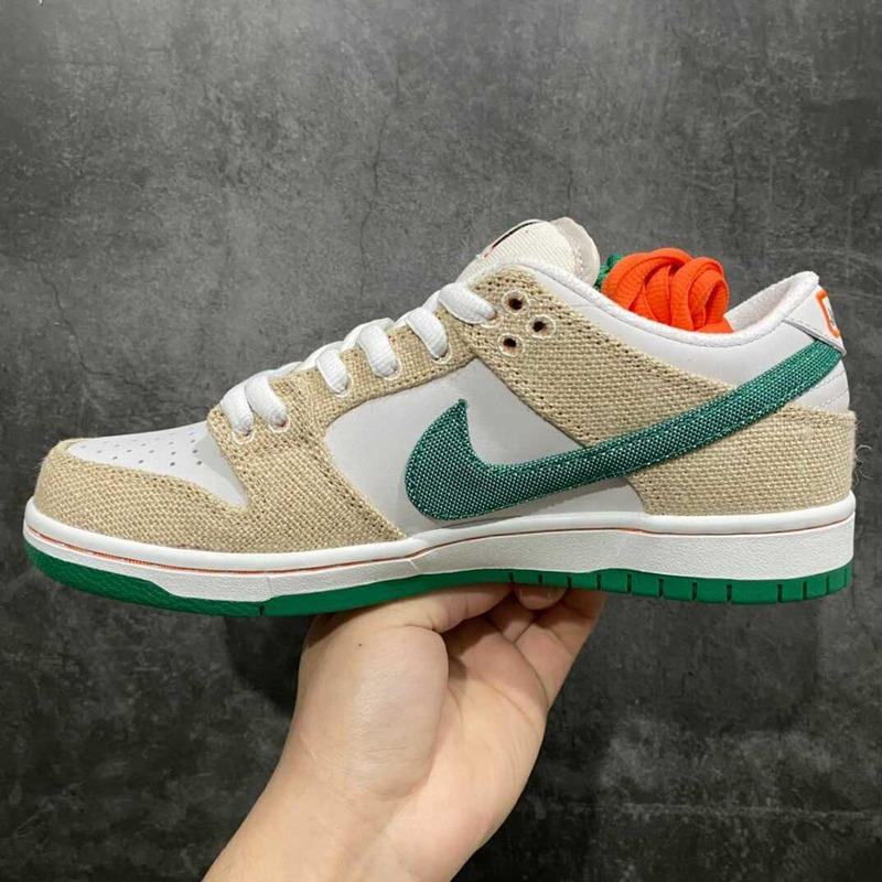 Nike SB Dunk Low Jarritos Sneaker