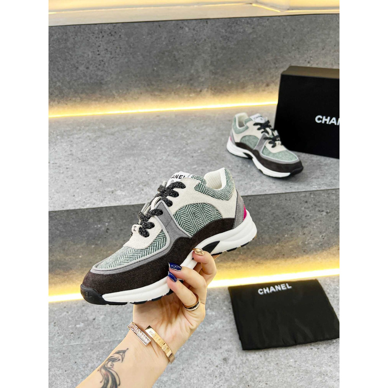 Ch*el low top trainer cc black green