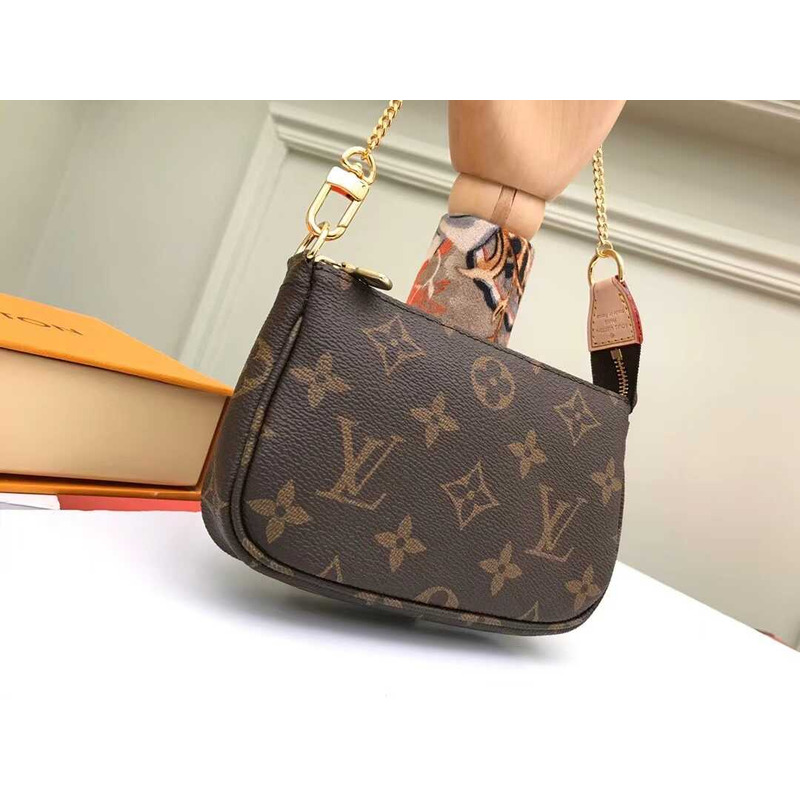 l**is V*t*n pochette accessories monogram mini