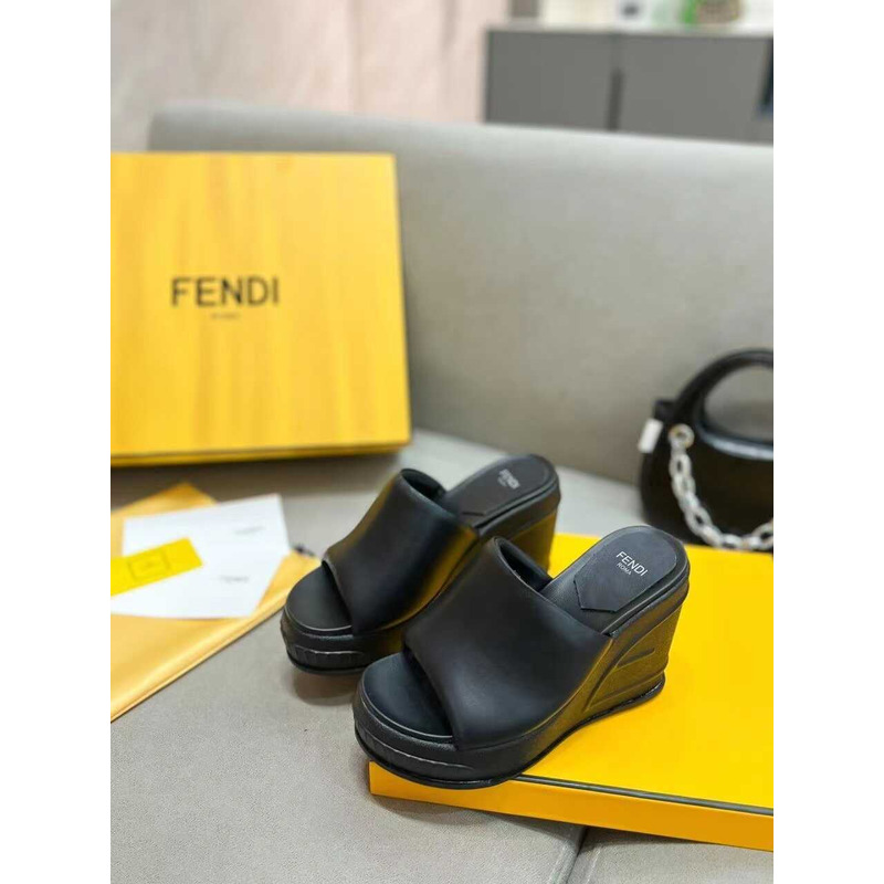 F**di fashion show nappa leather sandals black