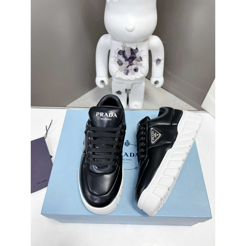 Pra*a leather sneakers black