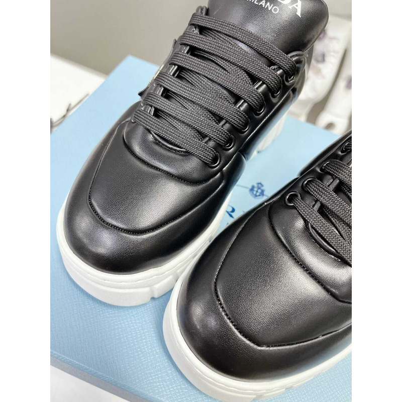 Pra*a leather sneakers black