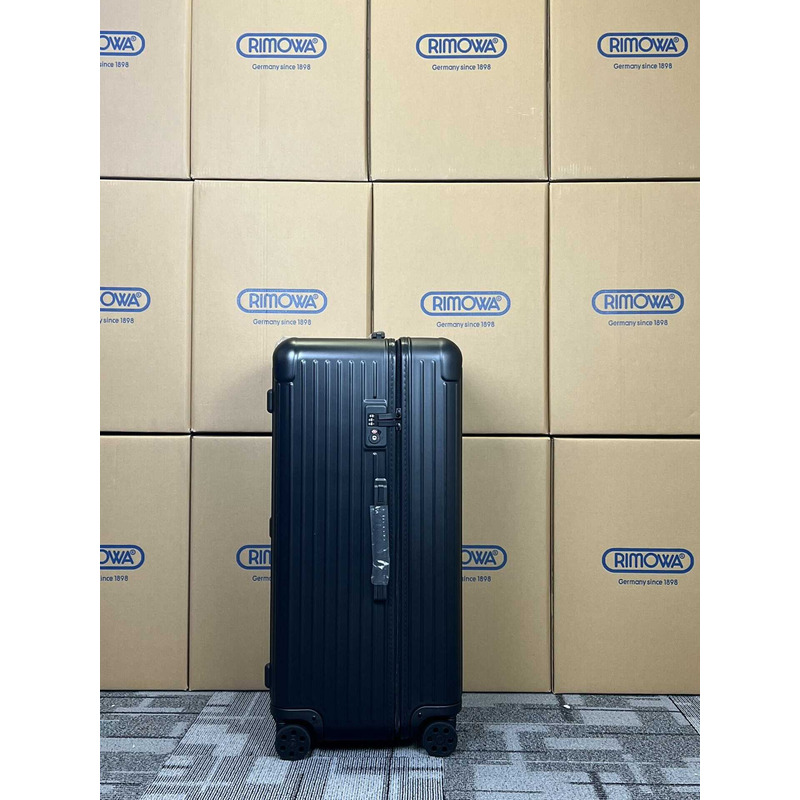 Rimowa Trunk Plus Black