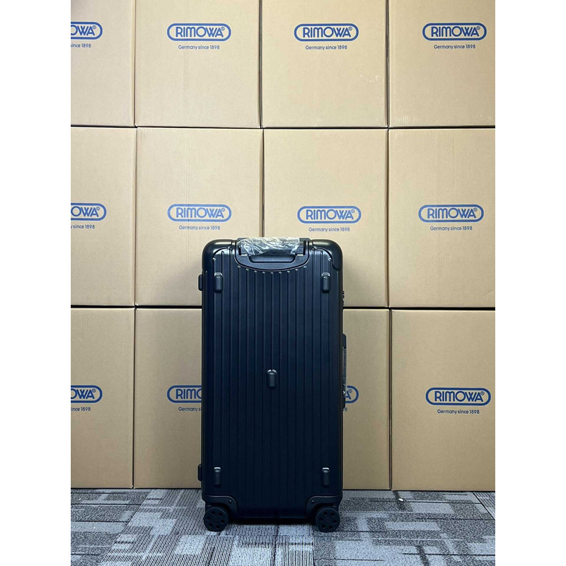 Rimowa Trunk Plus Black