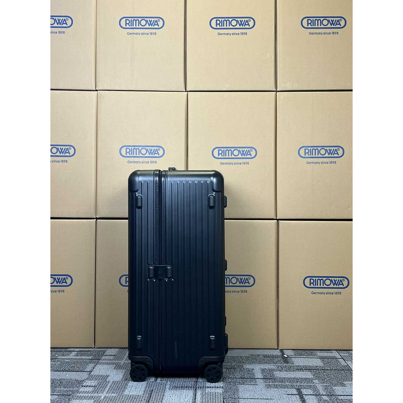 Rimowa Trunk Plus Black