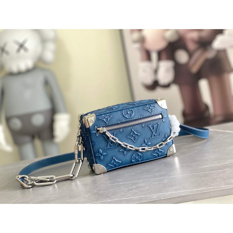 l**is V*t*n mini soft trunk blue