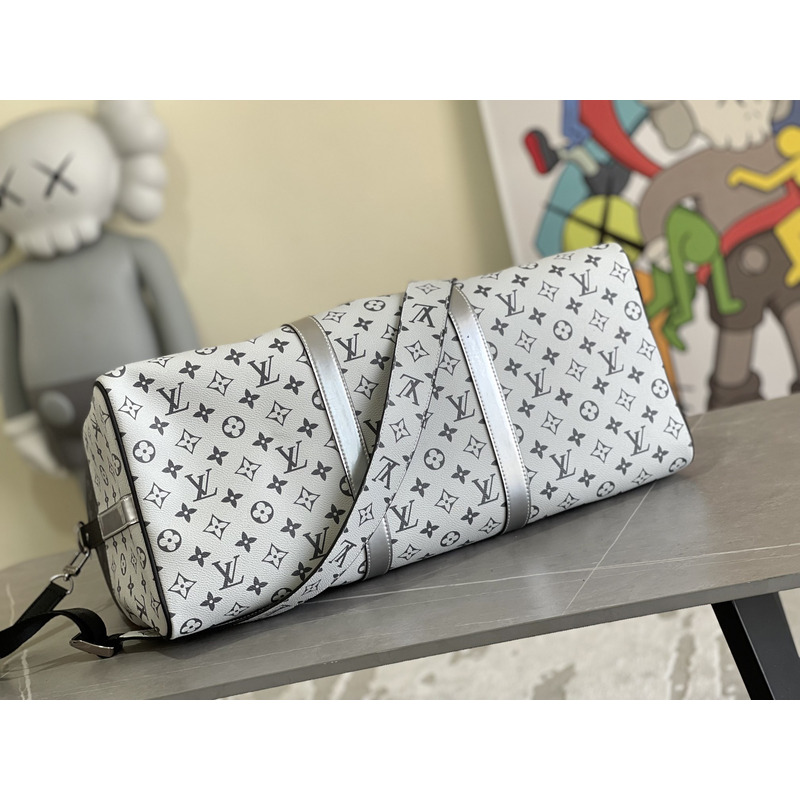 l**is V*t*n keepall bandouliere 50 travel bag balck and white