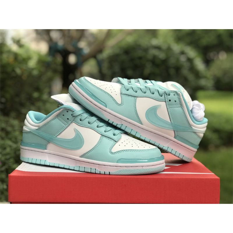 Jordan 1 Low SE Light Green