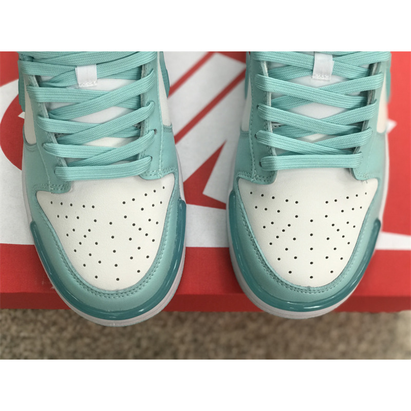 Jordan 1 Low SE Light Green