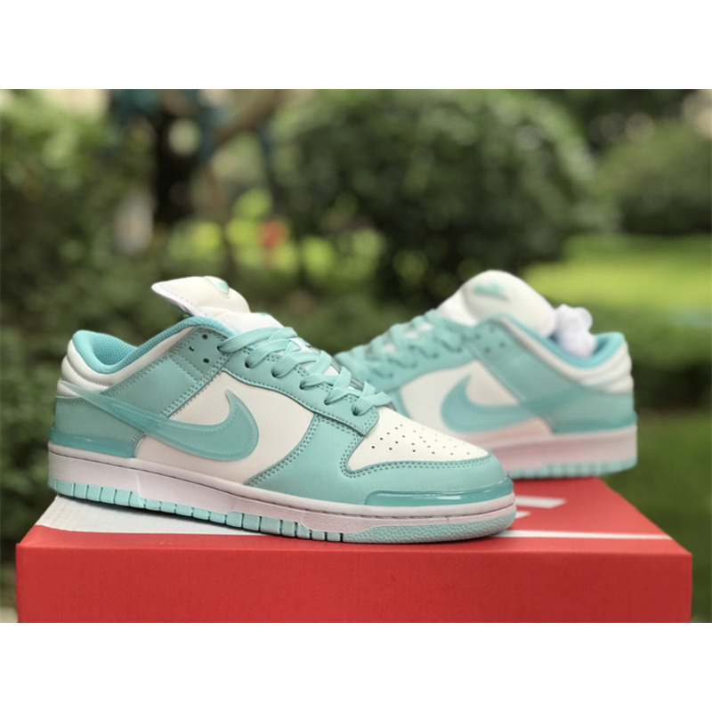 Jordan 1 Low SE Light Green