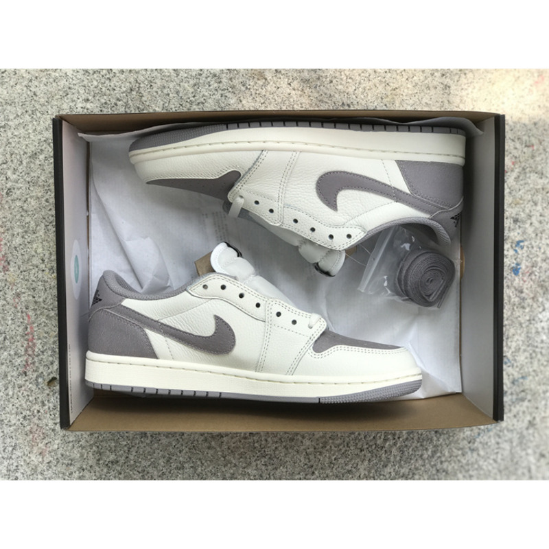 Jordan 1 Low SE Vintage Grey